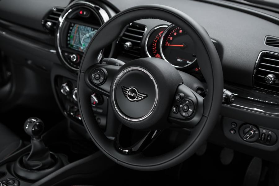 Панель приборов Mini One Clubman City (F54) 2018 года  (UK) (фото 7 из 9)